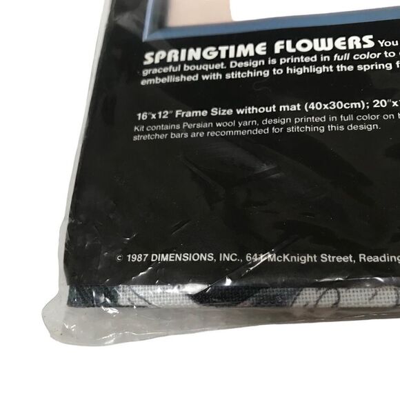 Vintage Dimensions springtime flowers needlepoint kit open package - Picture 5 of 5